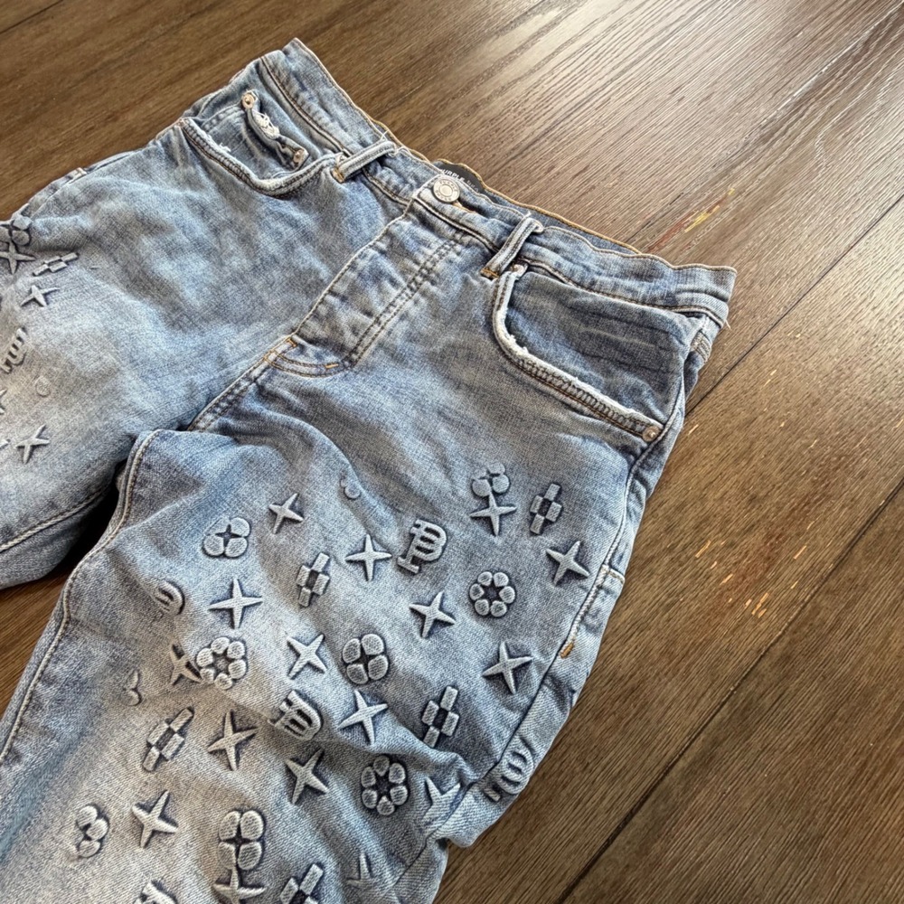 Purple Brand P001‎ Low Rise Slim Jeans Lt Indigo 3D Embossed Monogram Button Fly - Picture 4 of 16